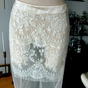 LaPerla lace skirt NWT sz L
